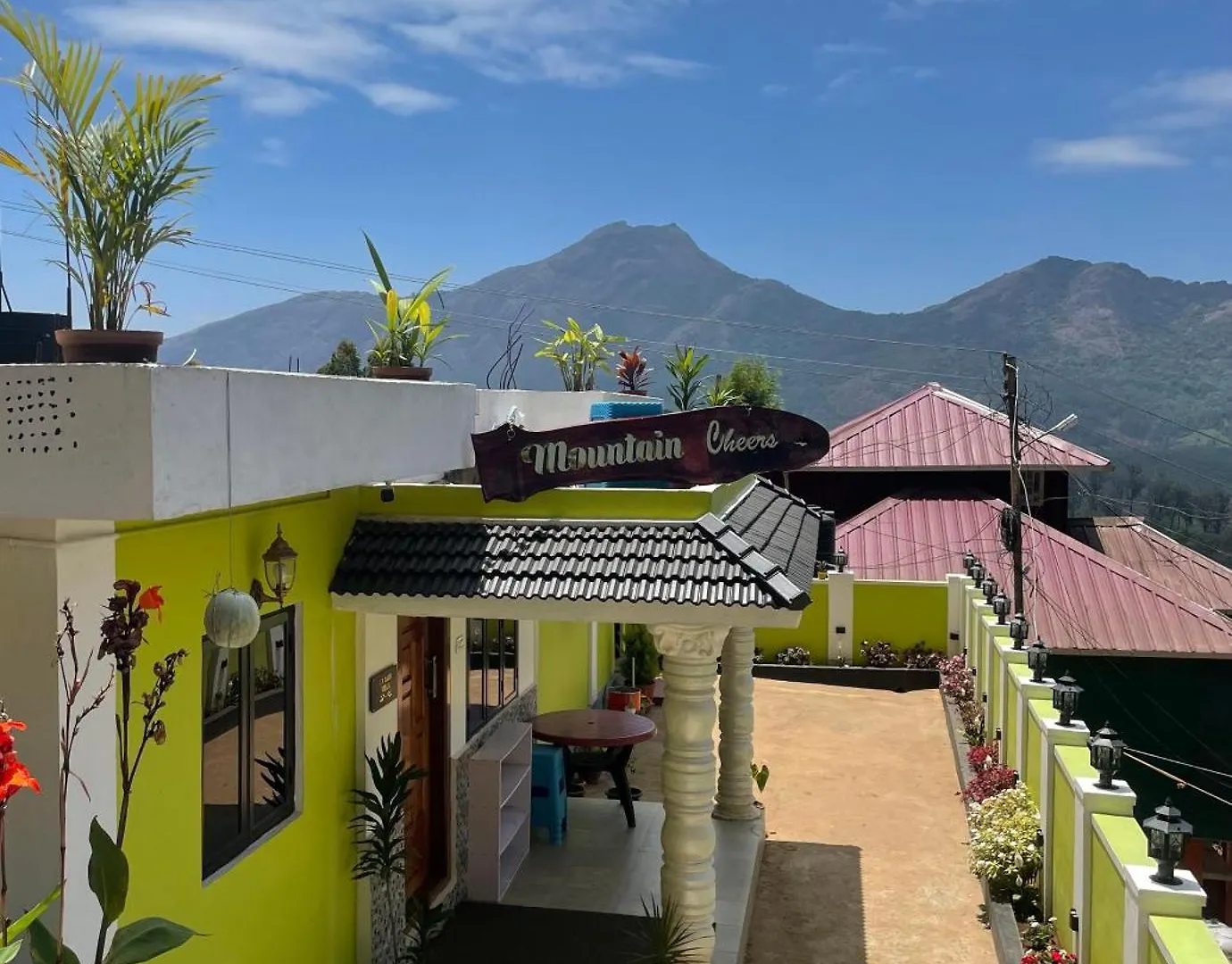 Mountain Cheers Munnar Villa India