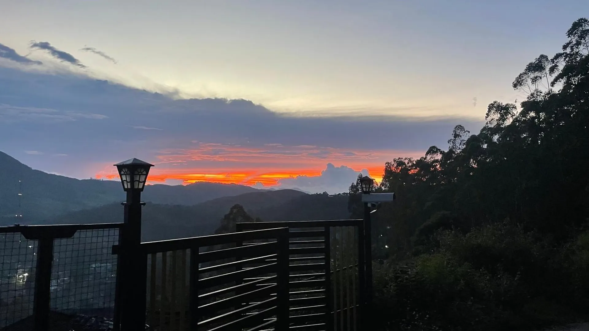 Mountain Cheers Munnar Villa 0*,  India