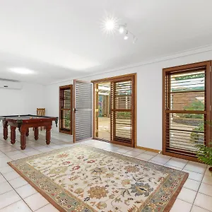 montville-montville.queenslandhotels.net/