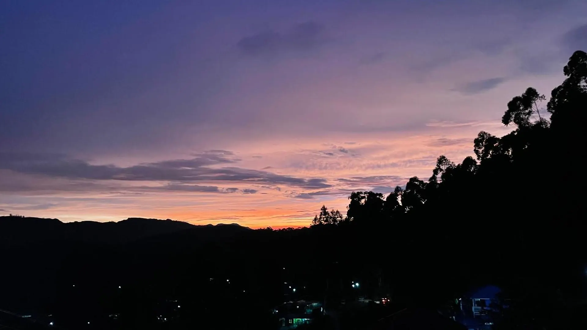 Mountain Cheers Munnar Βίλα